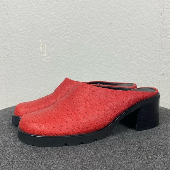 Chicos red textured leather mule - Picture 2 of 7